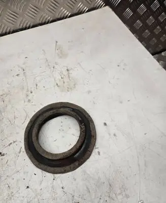 Nissan Terrano Rear coil spring rubber mount