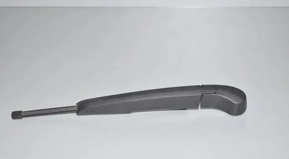 BMW 2 F46 Rear wiper blade arm 7366061 61627366061