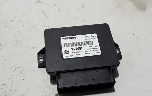 Nissan Qashqai Hand brake control module 360324BA1A