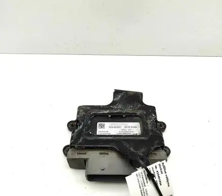 Volvo XC60 Adblue control unit 32242457 A3C0008650000
