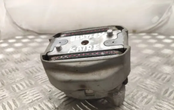 Bentley Flying Spur Engine mount bracket 3W0199351R