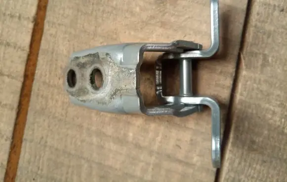 Honda Jazz Front door upper hinge