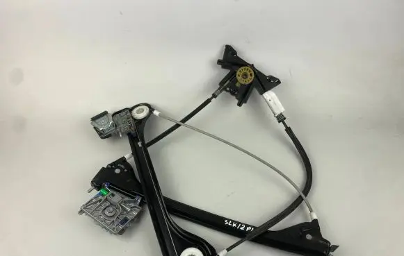 Mercedes-Benz SLK R172 Front door electric window regulator A1727200146