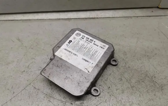 Volkswagen Polo IV 9N3 Airbag control unit/module 1C0909605K