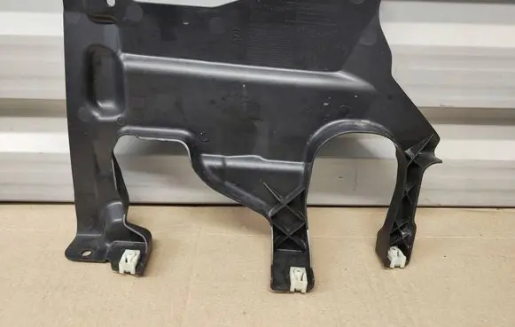 BMW iX3 G08 Front underbody cover/under tray 7394805