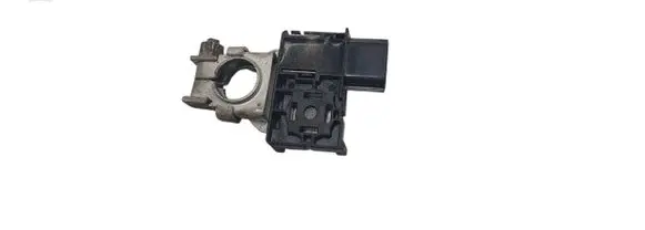 Nissan Qashqai Battery relay fuse 161121150 0037a24