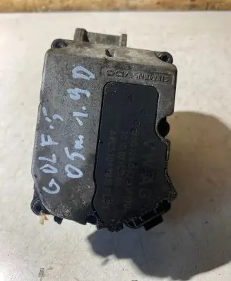 Volkswagen Golf V Throttle valve 03G128063 3010070908 A2C53092815