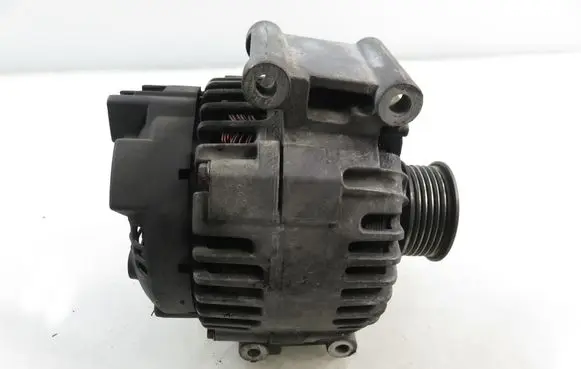 Audi A4 S4 B6 8E 8H Generator/alternator 06B903016