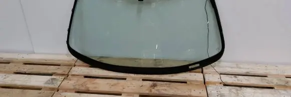 Jaguar XK8 - XKR Front windscreen/windshield window 43R001585 E143R001585 AS1M1250D0T682