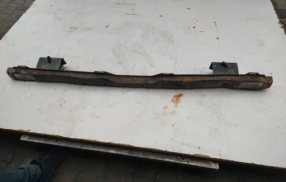 Opel Vivaro Rear axle beam 