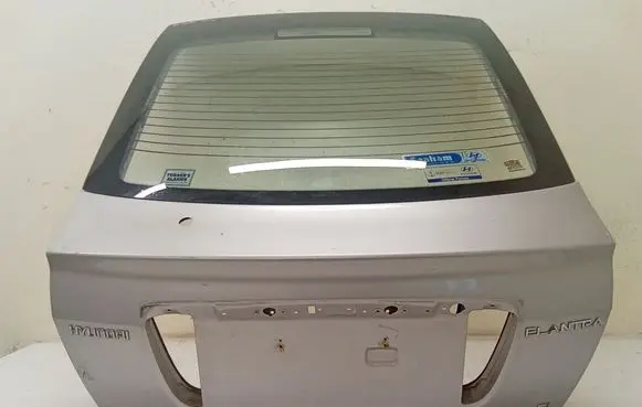Hyundai Elantra Tailgate/trunk/boot lid 43R001234