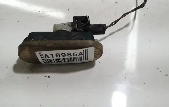 Volkswagen PASSAT B4 Front fender indicator light 