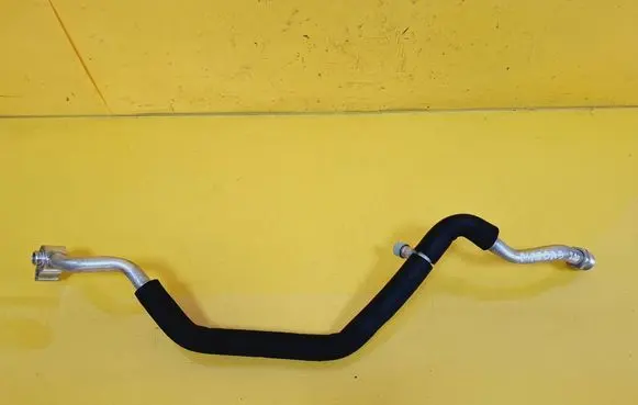 Mazda 5 Air conditioning (A/C) pipe/hose 