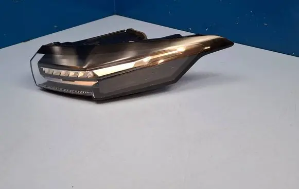 Rear/tail lights