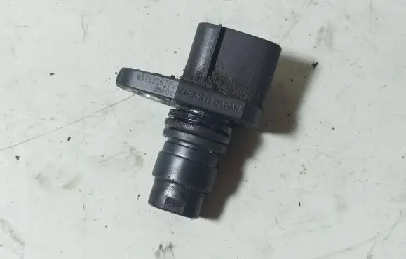 Opel Astra H Crankshaft position sensor 8973216200
