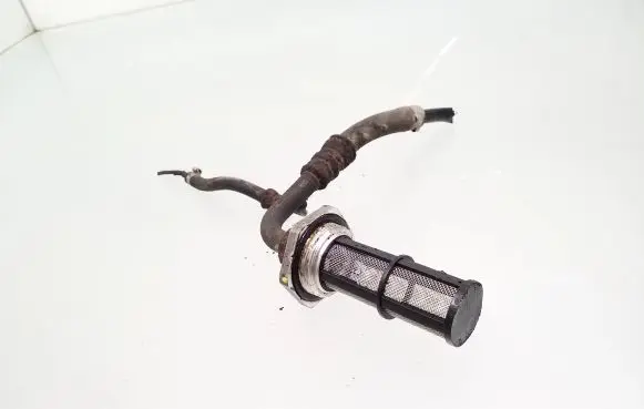 Mercedes-Benz S W220 Fuel filter A2204700006