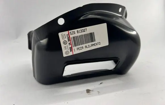 Volkswagen Fox Other body part 5Z6813327