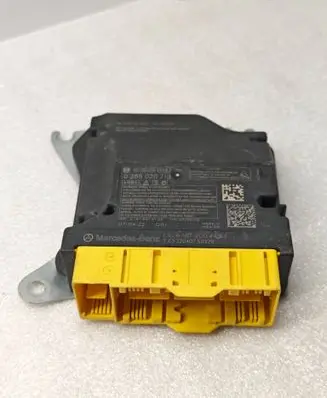 Mercedes-Benz GLS X167 Airbag control unit/module A1679004423