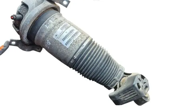 Volkswagen Touareg I Air suspension rear shock absorber 7L6512021AG 168ATE043B37D5S 7L0512345C