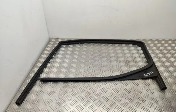 Toyota ProAce City Rubber seal sliding door window/glass 9818023580