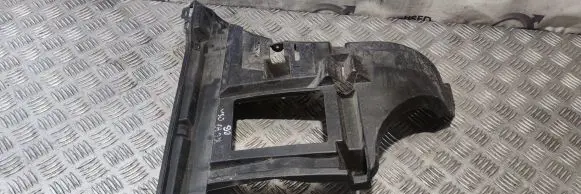 Volvo XC70 Rear bumper mounting bracket 8648150