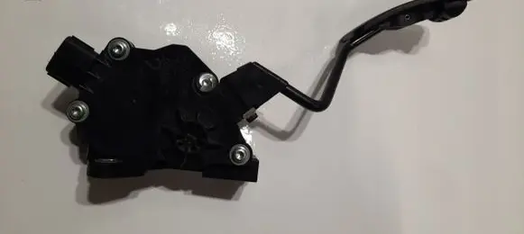 Subaru XV Accelerator throttle pedal 36010FJ000