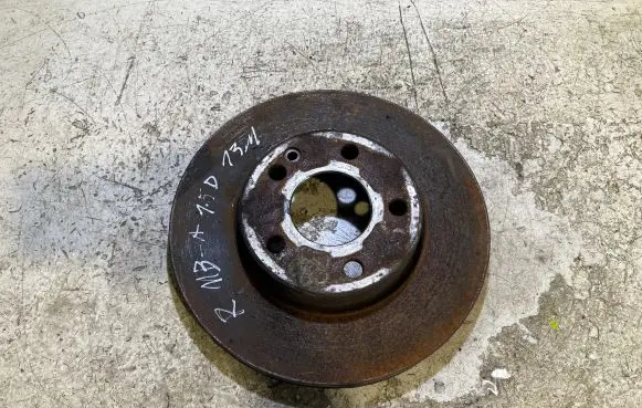 Mercedes-Benz A W176 Front brake disc