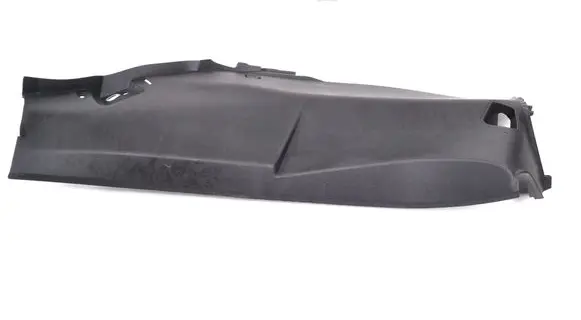 Maserati Levante (C) pillar trim 670040380