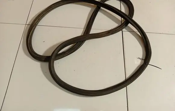 Hyundai i30 Trunk rubber seal (body) 