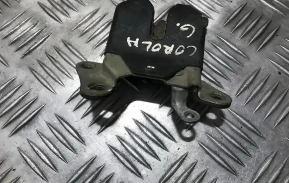 Toyota Corolla E100 Tailgate/trunk/boot lock/catch/latch