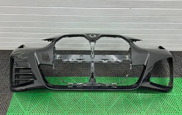 BMW 4 G22 G23 G24 G26 Front bumper 9881896