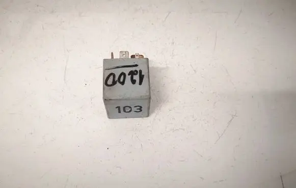 Seat Alhambra (Mk1) Other relay 357911253