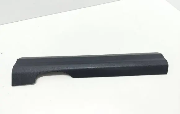 Front sill trim cover