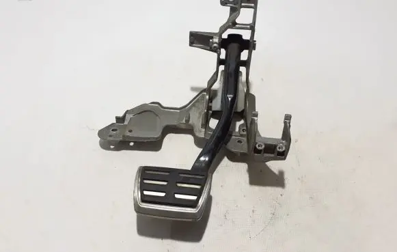 Brake pedal