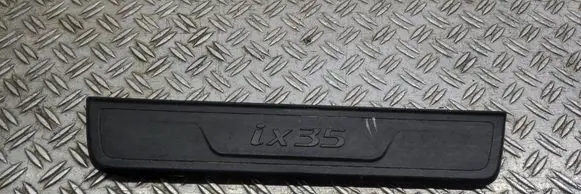 Hyundai ix35 Front sill trim cover 858782Y100