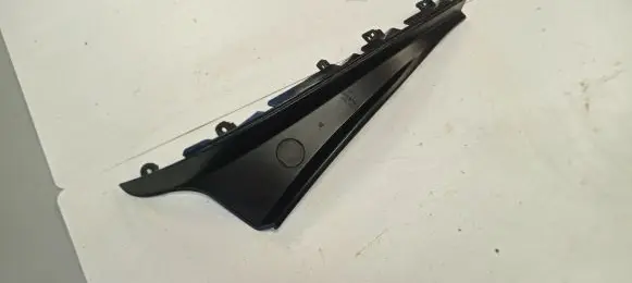 Buick Encore I Rear/tail light trim molding 42698966 19229