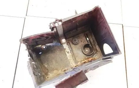 Volvo V50 Battery box tray 3M5110723BS