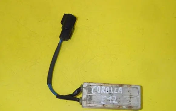 Coolant fan relay