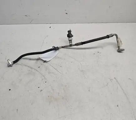 Air conditioning (A/C) pipe/hose