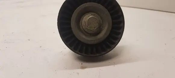 Volkswagen Touran I Belt tensioner pulley 