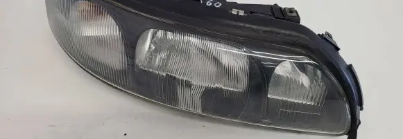 Volvo S60 Headlight/headlamp 89004607 8662598
