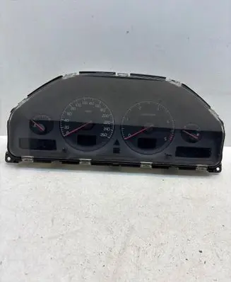 Volvo S60 Speedometer (instrument cluster) 8637996 69294630T 8602474