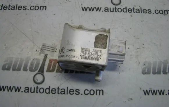 Honda CR-V Airbag deployment crash/impact sensor 77970SCAG910M1