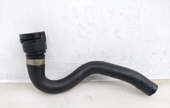 Skoda Karoq Engine coolant pipe/hose 5Q0122101GJ