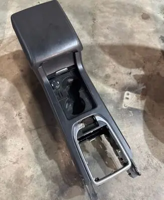 Land Rover Discovery Sport Armrest