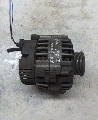 Audi A6 S6 C5 4B Generator/alternator