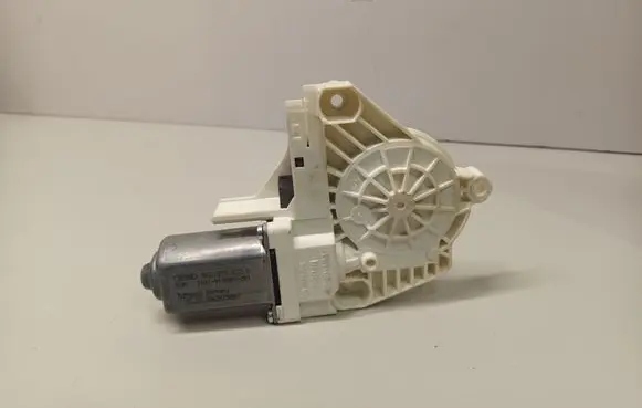 Audi Q5 SQ5 Front door window regulator motor 8K0959802B