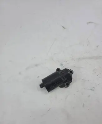 Audi A8 S8 D2 4D Idle control valve (regulator) 077133455B