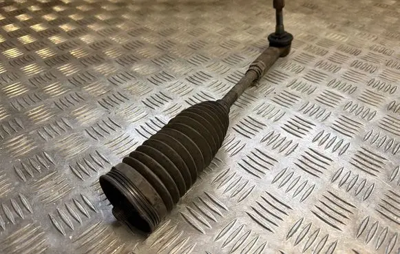 Toyota RAV 4 (XA50) Steering tie rod 