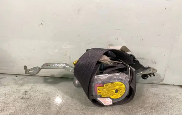 Subaru Outback Front seatbelt 7q8050p 050195
